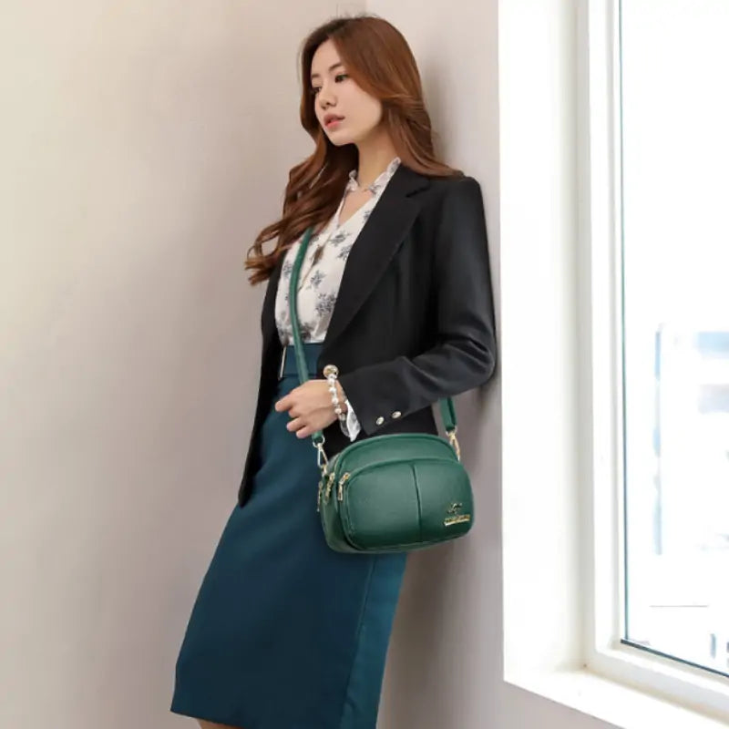 Bolsa De Couro + Brinde Surpresa 🎁